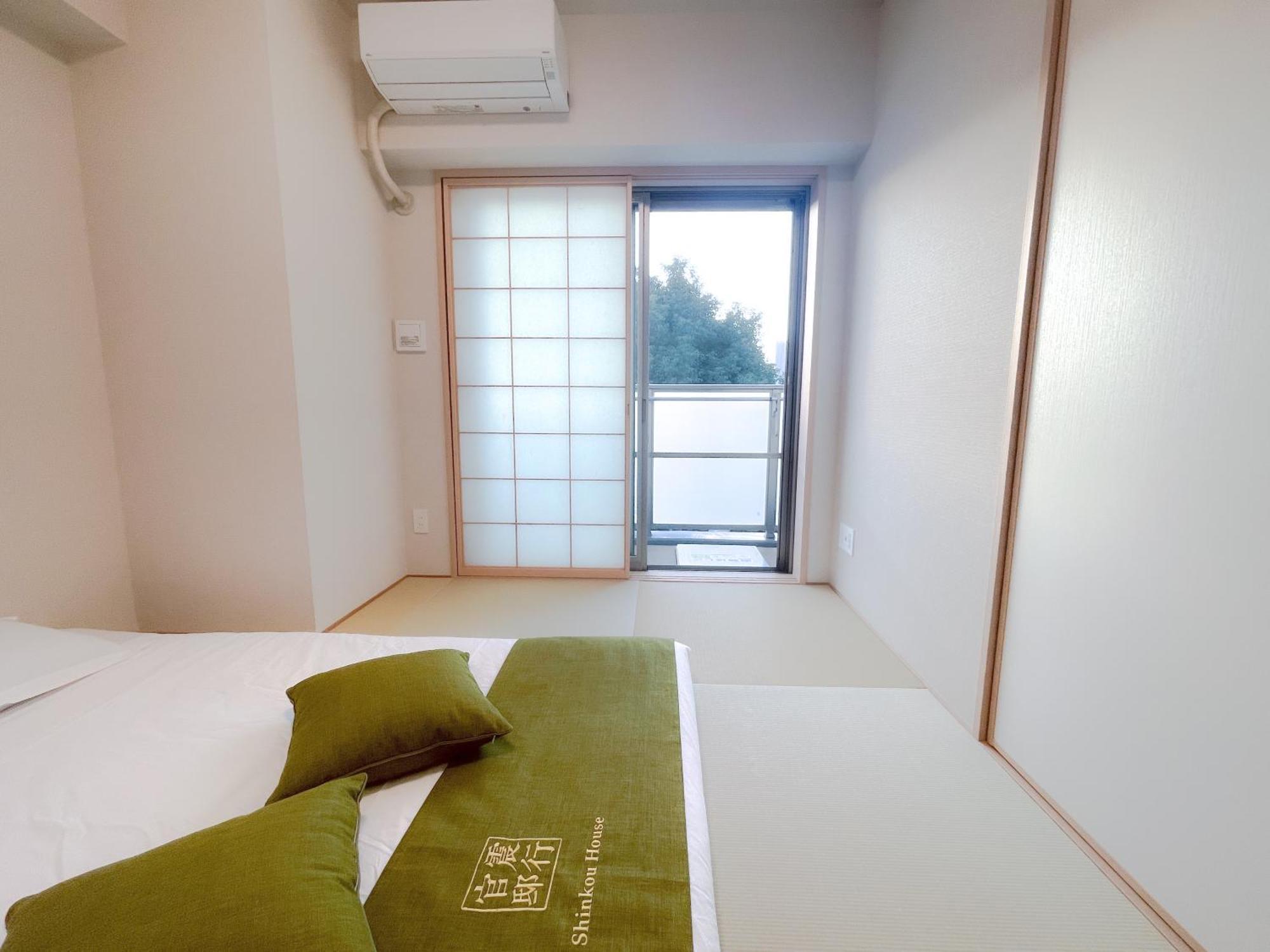 Shinkou House Ue Lägenhet Osaka Exteriör bild