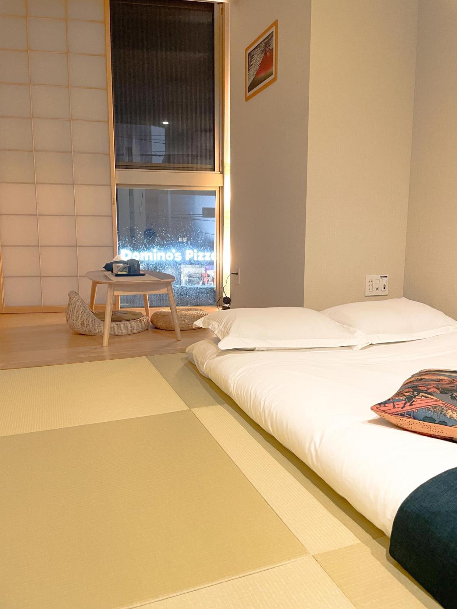 Shinkou House Ue Lägenhet Osaka Exteriör bild