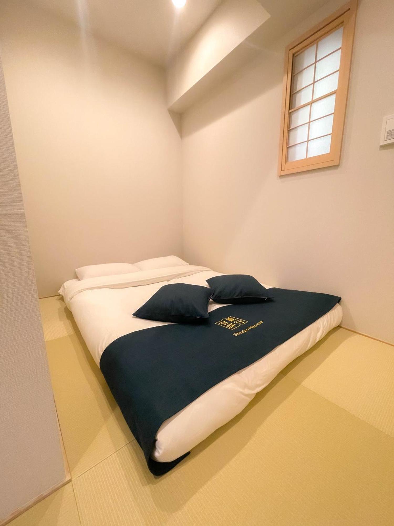 Shinkou House Ue Lägenhet Osaka Exteriör bild